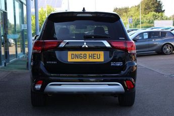 MITSUBISHI OUTLANDER 2.4h TwinMotor 13.8kWh 4h SUV 5dr Petrol Plug-in Hybrid CVT 4WD 