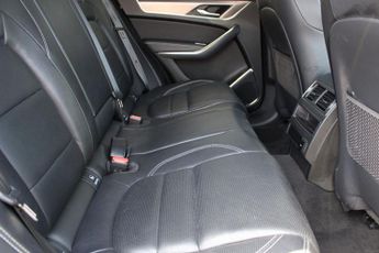 JAGUAR F-PACE 2.0 D200 MHEV R-Dynamic SE SUV 5dr Diesel Auto AWD Euro 6 (s/s) 