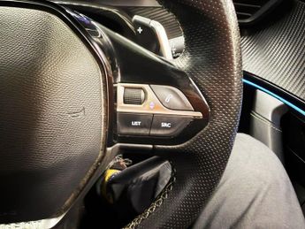 PEUGEOT 2008 1.2 PureTech GT Premium SUV 5dr Petrol EAT Euro 6 (s/s) (155 ps)