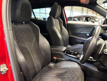 PEUGEOT 2008 1.2 PureTech GT Premium SUV 5dr Petrol EAT Euro 6 (s/s) (155 ps)