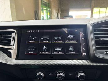 AUDI A1 1.0 TFSI 25 Technik Sportback 5dr Petrol Manual Euro 6 (s/s) (95
