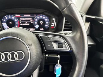 AUDI A1 1.0 TFSI 25 Technik Sportback 5dr Petrol Manual Euro 6 (s/s) (95