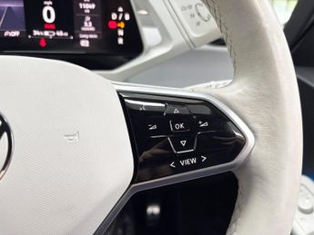 VOLKSWAGEN ID.3 Pro Performance 58kWh 1ST Edition Hatchback 5dr Electric Auto (2