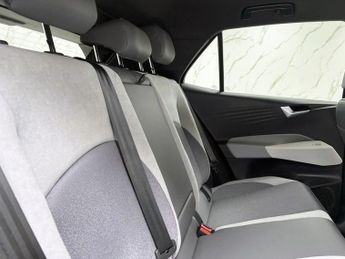 VOLKSWAGEN ID.3 Pro Performance 58kWh 1ST Edition Hatchback 5dr Electric Auto (2