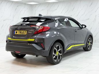 TOYOTA C-HR 1.8 VVT-h Design SUV 5dr Petrol Hybrid CVT Euro 6 (s/s) (122 ps)
