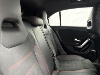 MERCEDES-BENZ A CLASS 1.3 A180 AMG Line (Executive) Hatchback 5dr Petrol 7G-DCT Euro 6