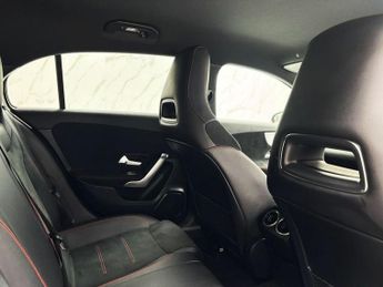 MERCEDES-BENZ A-CLASS 1.3 A180 AMG Line (Executive) Hatchback 5dr Petrol 7G-DCT Euro 6