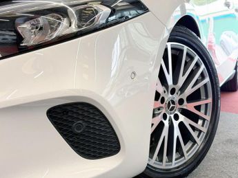 MERCEDES-BENZ A-CLASS 2.0 A180d Sport (Executive) Hatchback 5dr Diesel 8G-DCT Euro 6 (