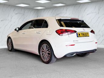 MERCEDES-BENZ A-CLASS 2.0 A180d Sport (Executive) Hatchback 5dr Diesel 8G-DCT Euro 6 (