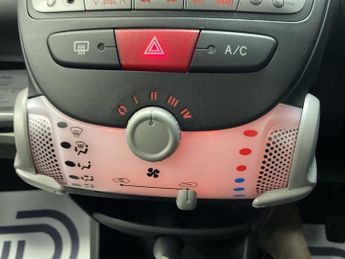 CITROEN C1 1.0i VTR Hatchback 3dr Petrol Manual Euro 5 (68 ps) - AA INSPECT