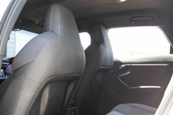 AUDI A3 1.5 TFSI 35 Edition 1 Sportback 5dr Petrol S Tronic Euro 6 (s/s)