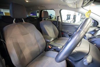 FORD FOCUS 1.6 Titanium Estate 5dr Petrol Powershift Euro 6 (125 ps)