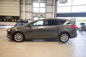 FORD FOCUS 1.6 Titanium Estate 5dr Petrol Powershift Euro 6 (125 ps)