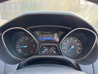 FORD FOCUS 1.5 TDCi Zetec Hatchback 5dr Diesel Manual Euro 6 (s/s) (120 ps)