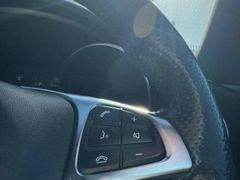 MERCEDES-BENZ C-CLASS 2.1 C220d AMG Line Estate 5dr Diesel G-Tronic+ Euro 6 (s/s) (170