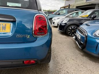 MINI Electric Hatch Cooper SE 32.6kWh Level 3 Hatchback 3dr Electric Auto (184 ps)