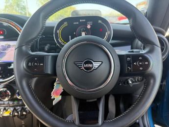 MINI Electric Hatch Cooper SE 32.6kWh Level 3 Hatchback 3dr Electric Auto (184 ps)