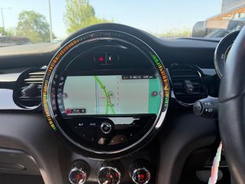 MINI Electric Hatch Cooper SE 32.6kWh Level 3 Hatchback 3dr Electric Auto (184 ps)