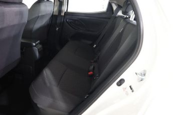 TOYOTA YARIS 1.5 VVT-h Icon E-CVT Euro 6 (s/s) 5dr