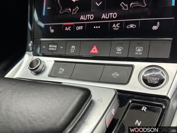 AUDI E-TRON 50 Technik SUV 5dr Electric Auto quattro 71.2kWh (313 ps)