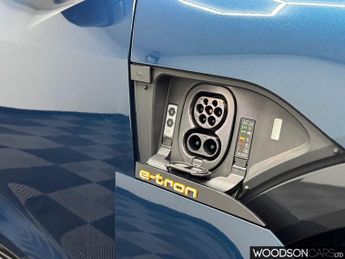 AUDI E-TRON 50 Technik SUV 5dr Electric Auto quattro 71.2kWh (313 ps)