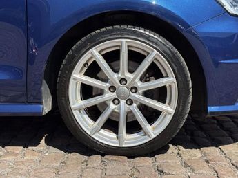AUDI A1 1.4 TFSI S line Sportback 5dr Petrol S Tronic Euro 6 (s/s) (125 