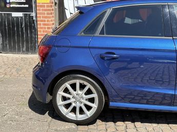 AUDI A1 1.4 TFSI S line Sportback 5dr Petrol S Tronic Euro 6 (s/s) (125 