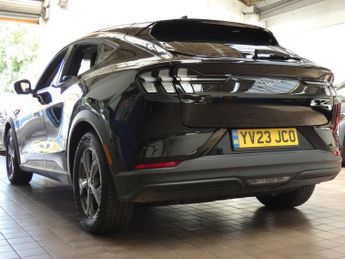 FORD MUSTANG MACH-E Standard Range 70kWh SUV 5dr Electric Automatic (269 ps)