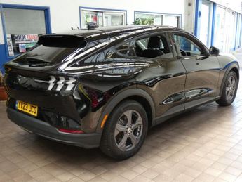 FORD MUSTANG MACH-E Standard Range 70kWh SUV 5dr Electric Automatic (269 ps)