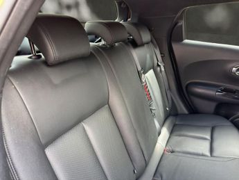 NISSAN JUKE 1.6 Tekna SUV 5dr Petrol XTRON Euro 6 (117 ps)
