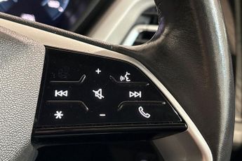 AUDI Q4 E-TRON 40 Sport SUV 5dr Electric Auto 82kWh (204 ps) Rear View Camera, 