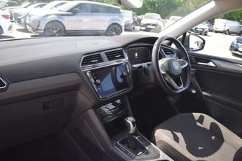 VOLKSWAGEN TIGUAN ALLSPACE 1.5 TSI Life SUV 5dr Petrol DSG Euro 6 (s/s) (150 ps)