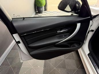 BMW 3 SERIES 2.0 320d M Sport Saloon 4dr Diesel Auto xDrive Euro 6 (s/s) (190