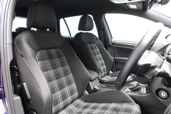 VOLKSWAGEN GOLF 2.0 TDI GTD Hatchback 5dr Diesel DSG Euro 6 (s/s) (184 ps)