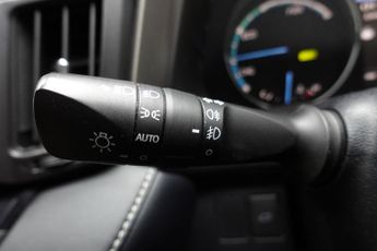 TOYOTA RAV4 2.5 VVT-h Icon Tech SUV 5dr Petrol Hybrid CVT Euro 6 (s/s) (197 
