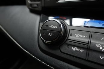 TOYOTA RAV4 2.5 VVT-h Icon Tech SUV 5dr Petrol Hybrid CVT Euro 6 (s/s) (197 