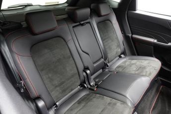 FORD KUGA 2.5 EcoBoost Duratec 14.4kWh ST-Line X SUV 5dr Petrol Plug-in Hy