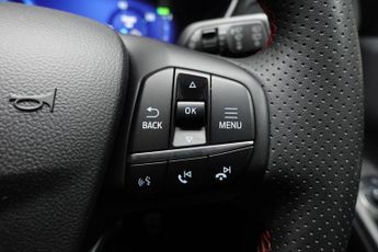 FORD KUGA 2.5 EcoBoost Duratec 14.4kWh ST-Line X SUV 5dr Petrol Plug-in Hy