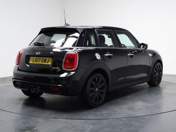 MINI HATCH 2.0 Cooper SD Hatchback 5dr Diesel Auto 6Spd Euro 6 (s/s) (170 p