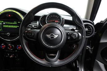MINI HATCH 2.0 Cooper SD Hatchback 5dr Diesel Auto 6Spd Euro 6 (s/s) (170 p