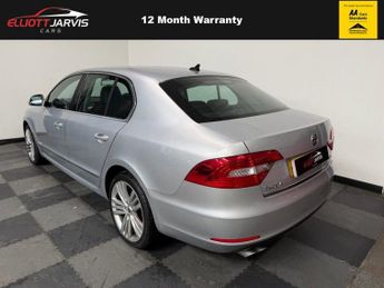 SKODA SUPERB 2.0 TDI Elegance Hatchback 5dr Diesel DSG 4WD Euro 5 (s/s) (170 