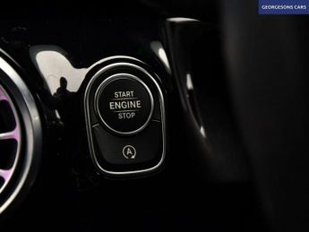 MERCEDES-BENZ GLA 1.3 GLA200h MHEV AMG Line (Executive) SUV 5dr Petrol Hybrid 7G-D