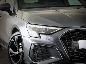 AUDI A3 1.0 TFSI 30 S line Sportback 5dr Petrol S Tronic Euro 6 (s/s) (1
