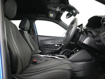 PEUGEOT 2008 1.2 Allure SUV 5dr Petrol Hybrid e-DSC6 Euro 6 (s/s) (136 ps)