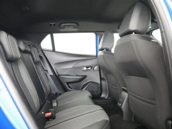PEUGEOT 2008 1.2 Allure SUV 5dr Petrol Hybrid e-DSC6 Euro 6 (s/s) (136 ps)