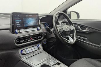 HYUNDAI KONA 39kWh Premium SUV 5dr Electric Auto (10.5kW Charger) (136 ps)