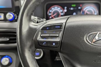 HYUNDAI KONA 39kWh Premium SUV 5dr Electric Auto (10.5kW Charger) (136 ps)