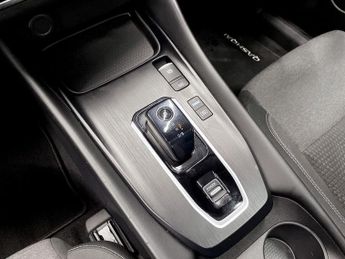 NISSAN QASHQAI 1.5 h e-POWER N-Connecta SUV 5dr Petrol Hybrid Auto Euro 6 (s/s)