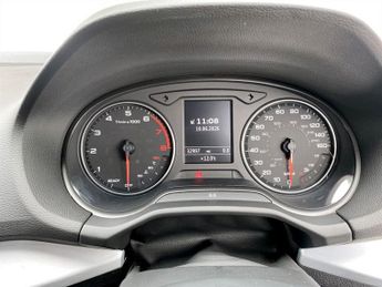 AUDI Q2 1.5 TFSI CoD 35 S line SUV 5dr Petrol S Tronic Euro 6 (s/s) (150