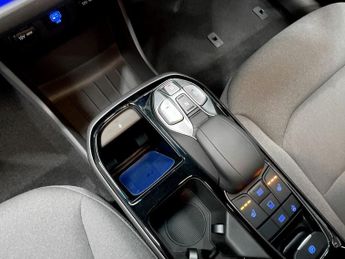 HYUNDAI IONIQ 38.3kWh Premium Hatchback 5dr Electric Auto (136 ps)